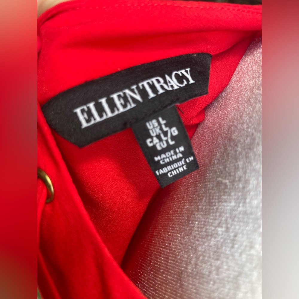EUC Ellen Tracy Large Flowy Red Women's Tunic Top with Rivets Around Collar - Picture 8 of 8